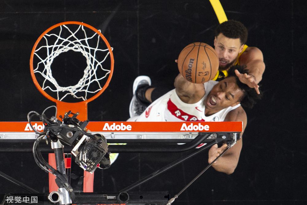 国滑雪队的 国滑雪队的